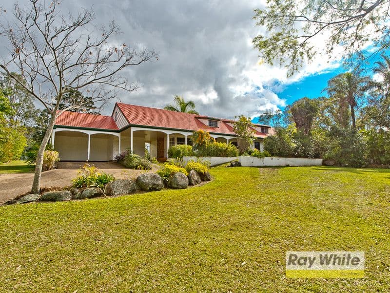 4 Mountain View Court, Samford Valley QLD 4520, Samford Valley - Thumbnail 2