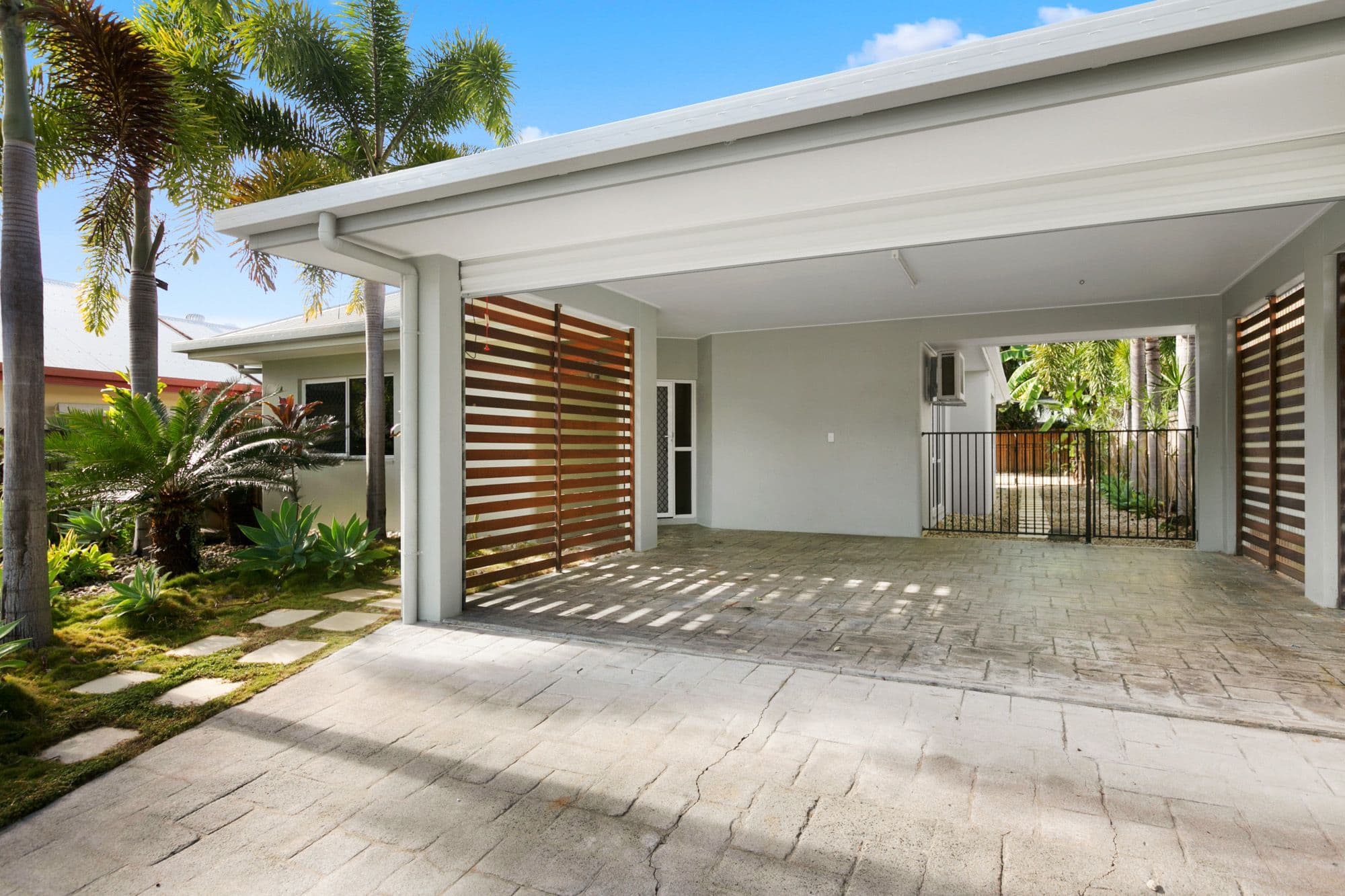 8 Capri Close, Kewarra Beach QLD 4879, Kewarra Beach - Thumbnail 2