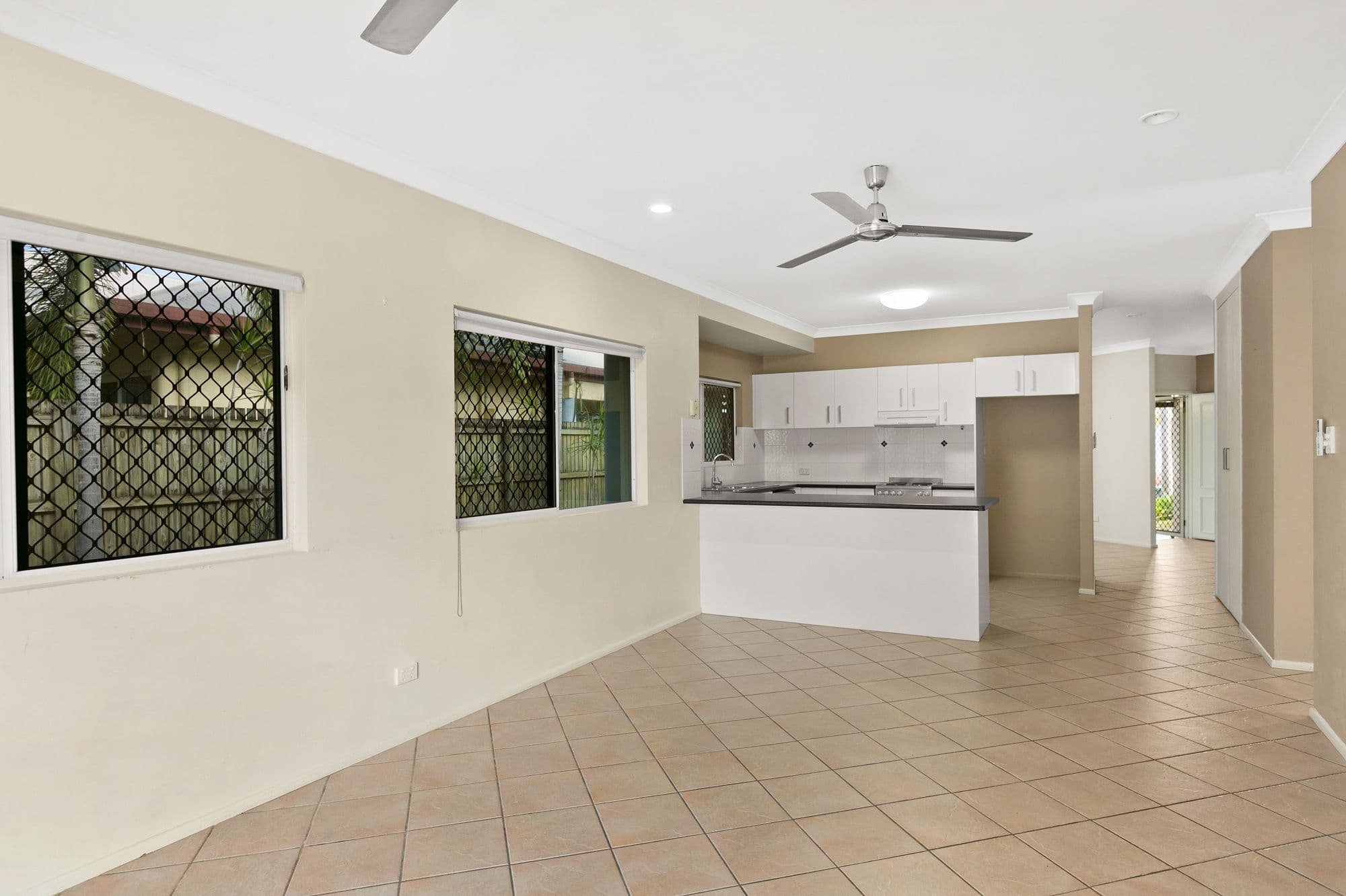 8 Capri Close, Kewarra Beach QLD 4879, Kewarra Beach - Thumbnail 7