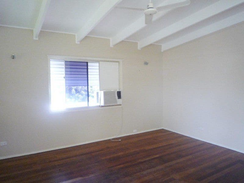 17 Beaufort Place, DECEPTION BAY QLD 4508, Deception Bay - Thumbnail 3