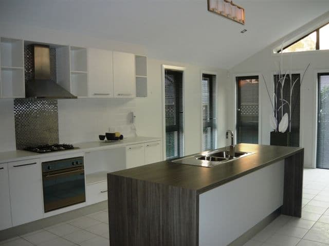 37 and 39 Kurrajong Crescent, ALBURY NSW 2640, Albury - Thumbnail 2