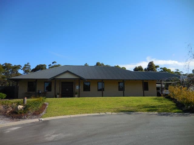 14 Henton Peak Heights, Mount Barker WA 6324, Mount Barker - Image 1