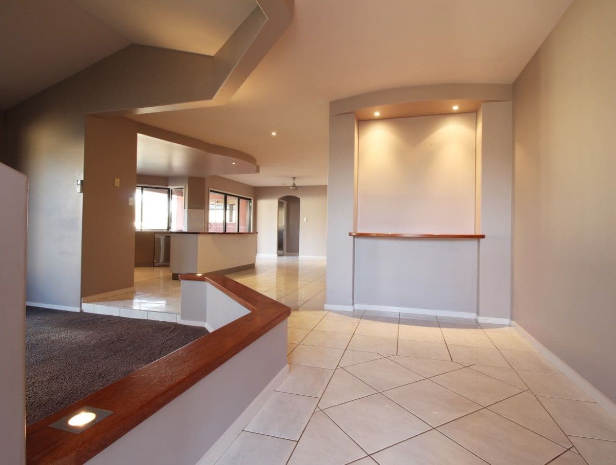 29 Joel Ernest Drive, Emerald QLD 4720, Emerald - Thumbnail 6