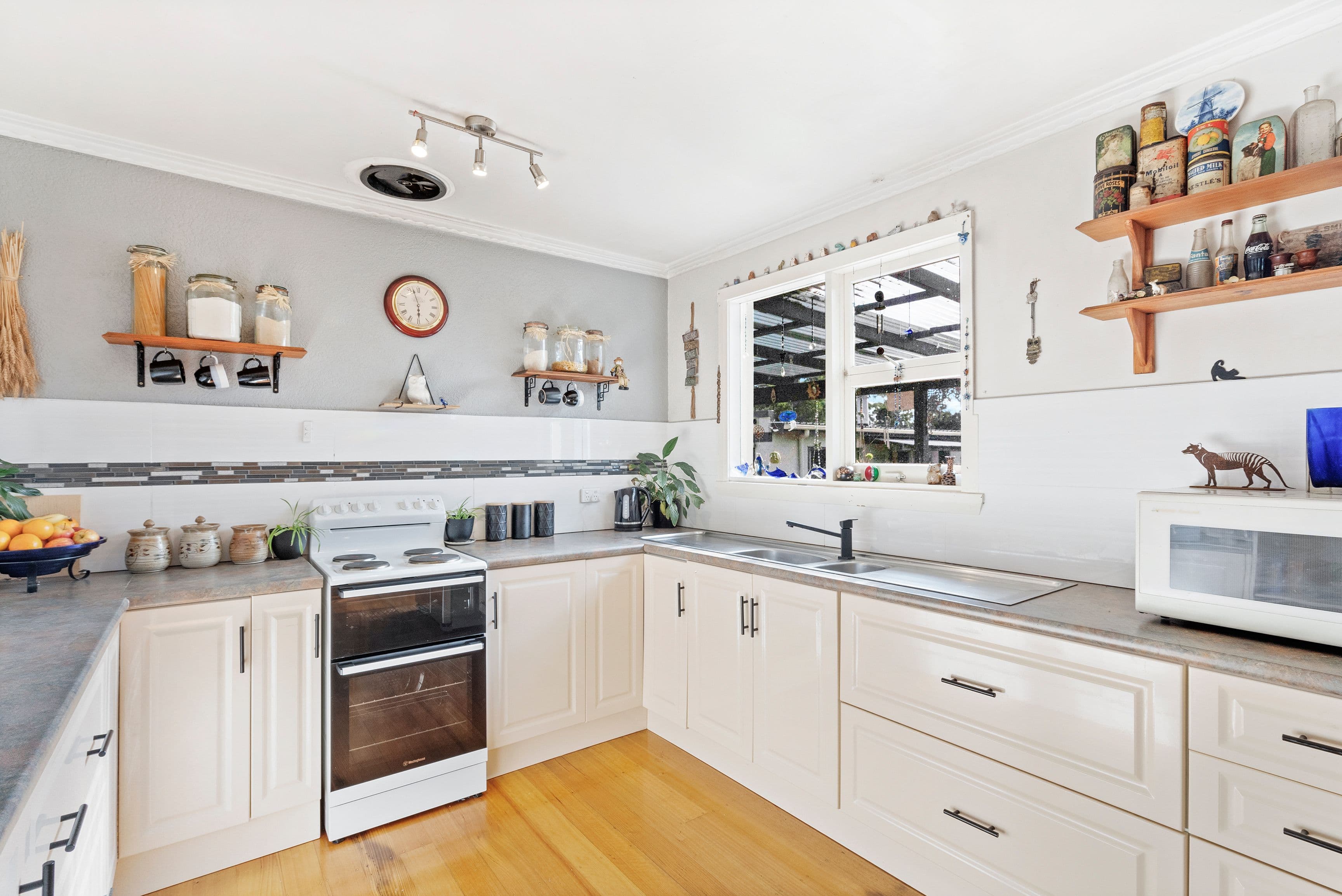 37 Swan Point Road, Swan Point TAS 7275, Swan Point - Thumbnail 5
