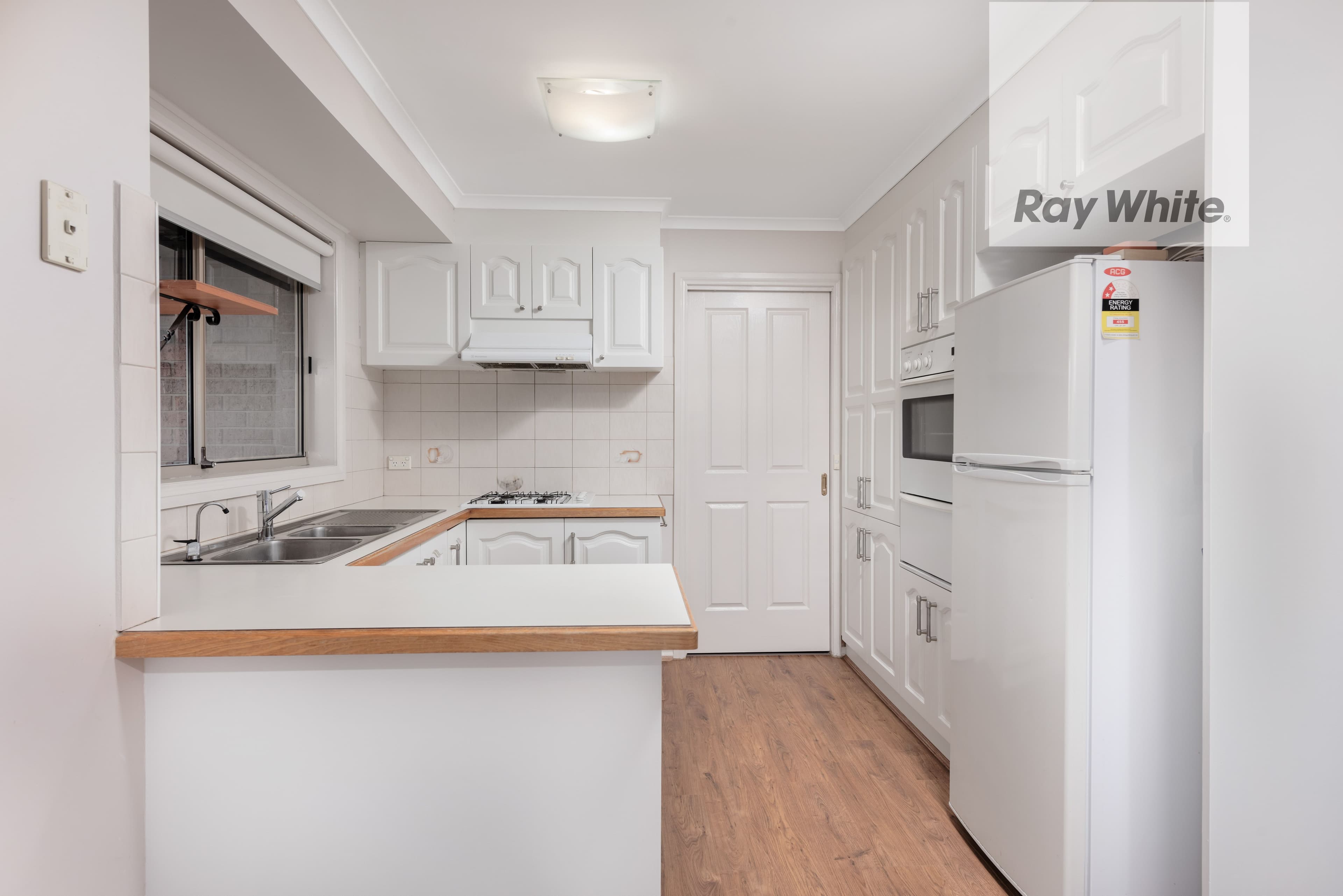 33 Allwyn Crescent, Mill Park VIC 3082, Mill Park - Thumbnail 5