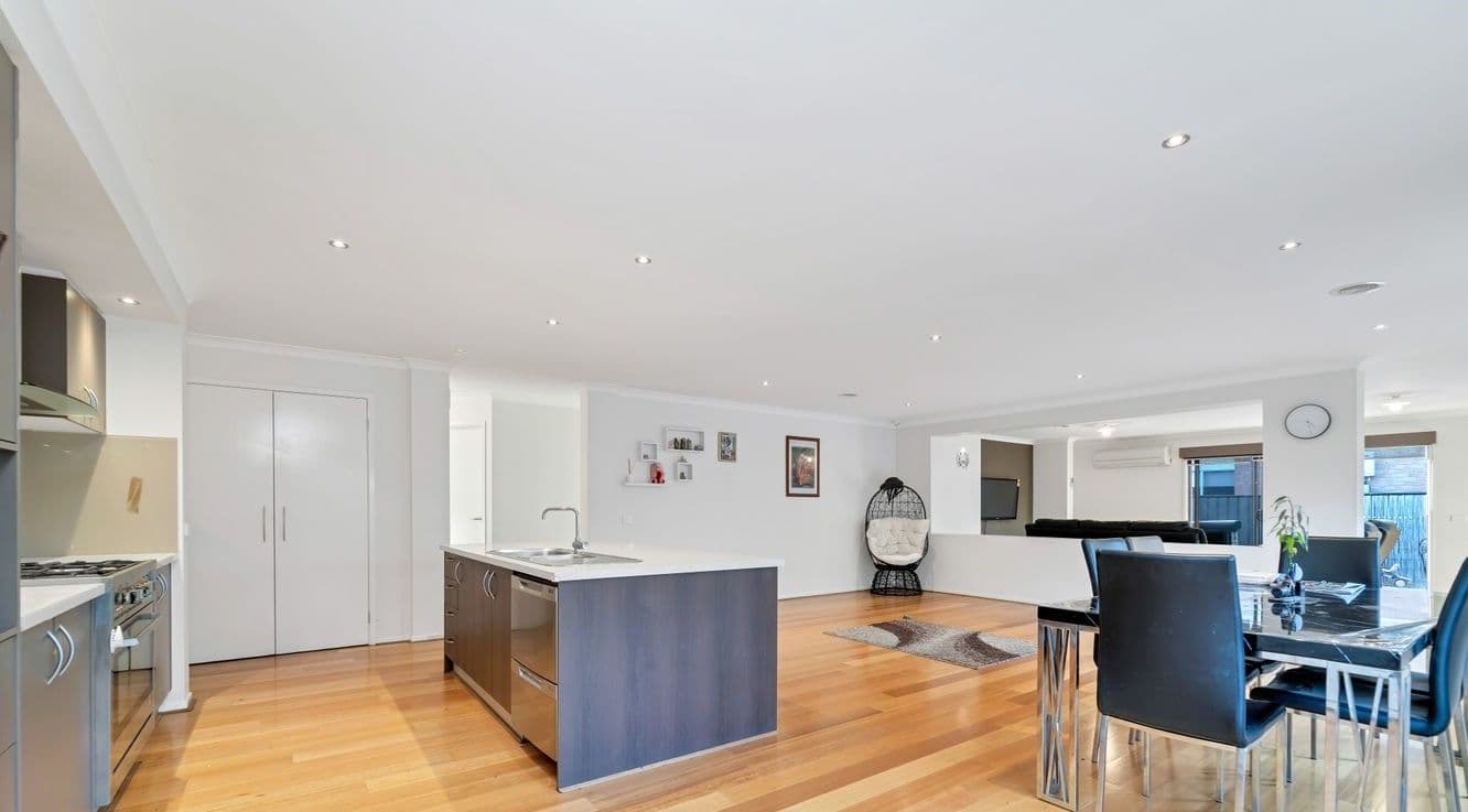 40 Kingbird Avenue, Tarneit VIC 3029, Tarneit - Thumbnail 5