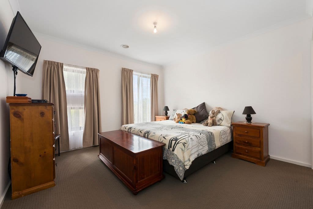 11 Blue Hill Way, Wollert VIC 3750, Wollert - Thumbnail 7