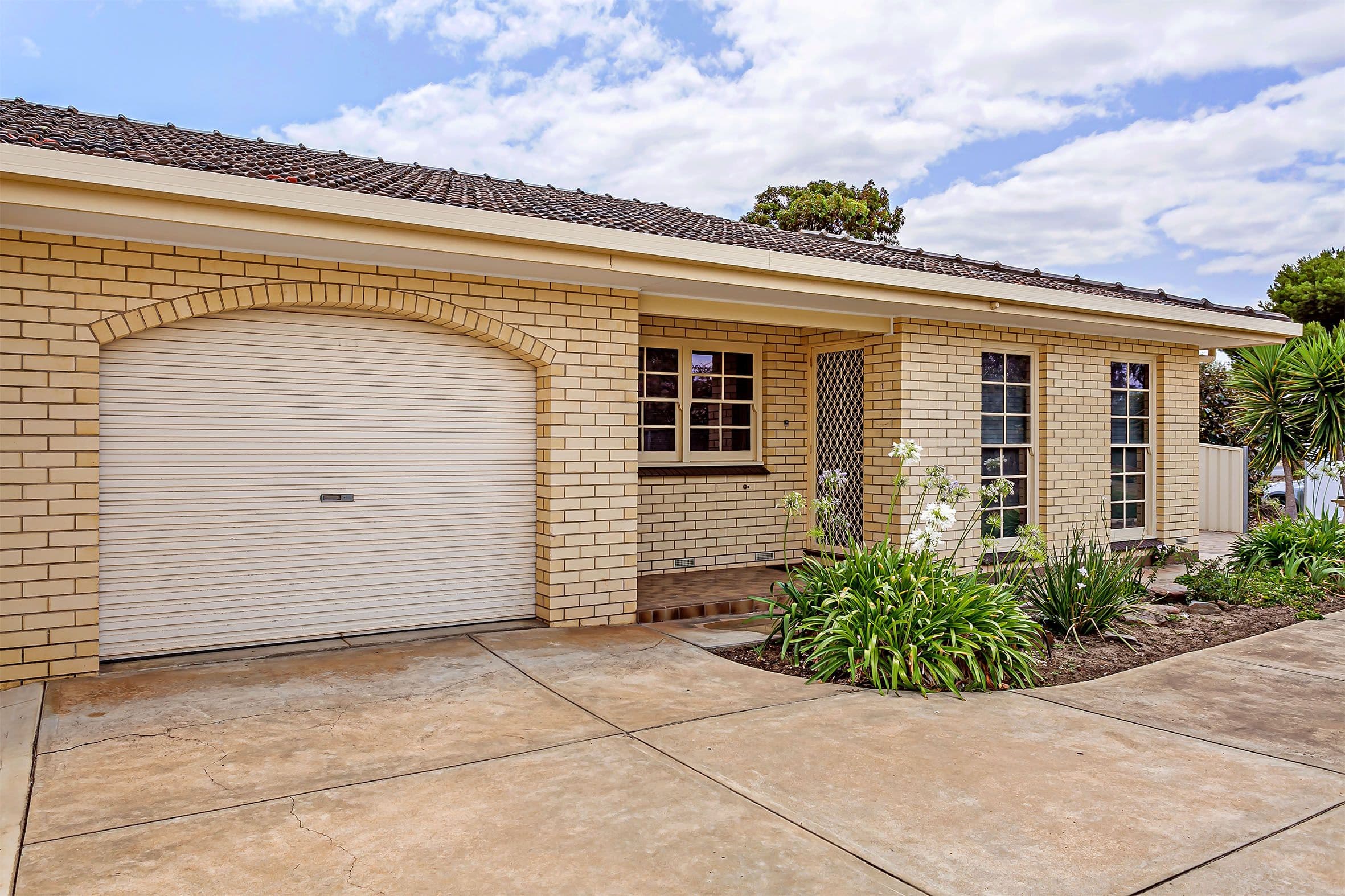 1 Anglers Court, West Lakes Shore SA 5020, West Lakes Shore - Image 1