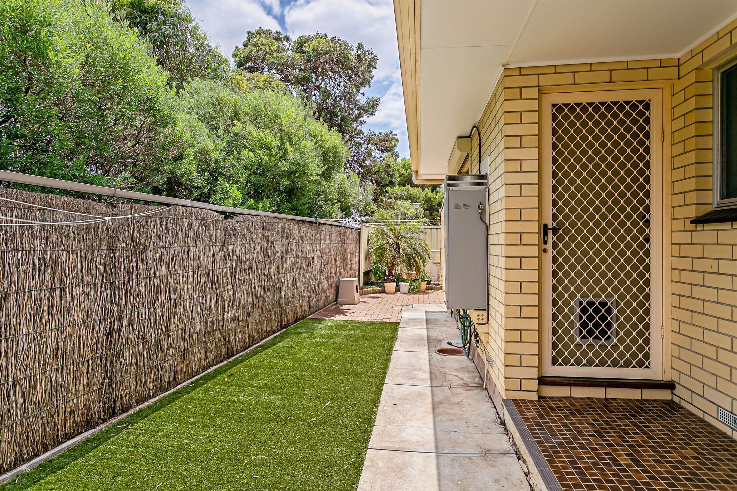 1 Anglers Court, West Lakes Shore SA 5020, West Lakes Shore - Thumbnail 2