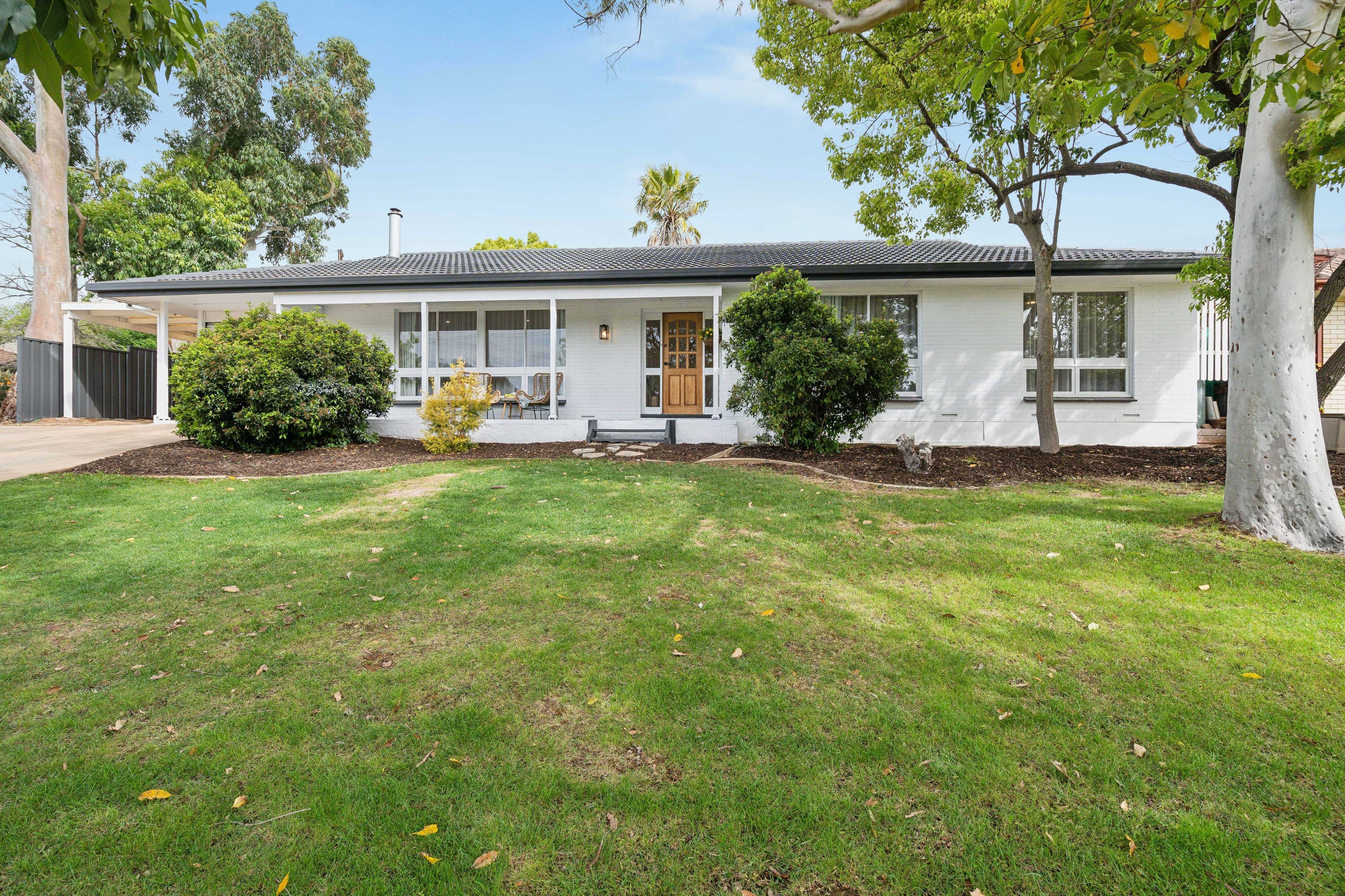 4 Greenwillow Crescent, Happy Valley SA 5159, Happy Valley - Image 1