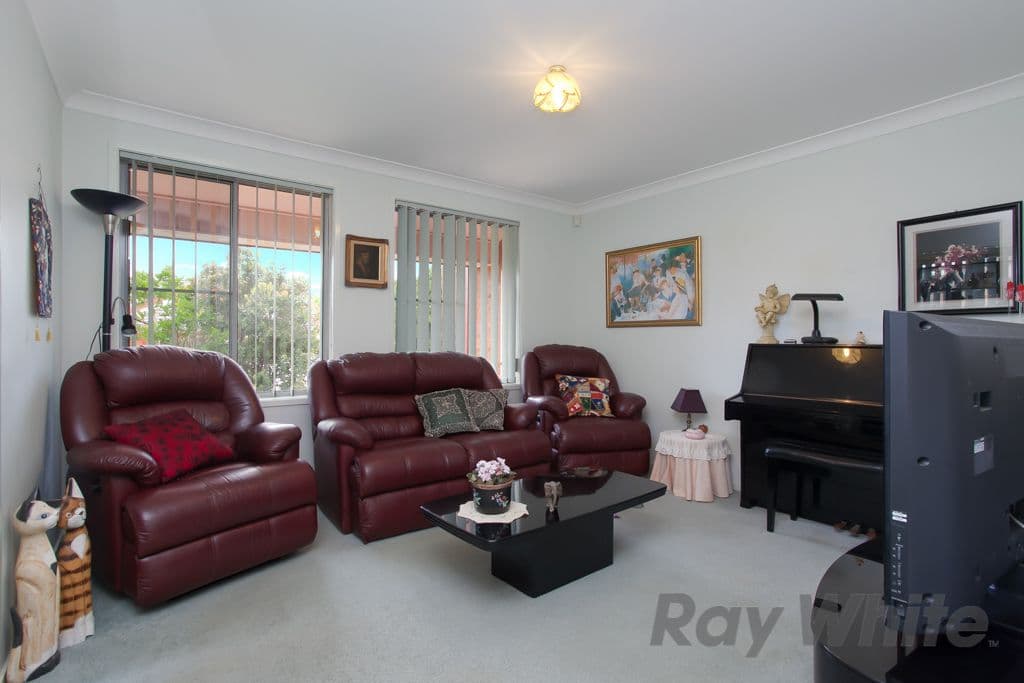 12 Joanna Close, CHARLESTOWN NSW 2290, Charlestown - Thumbnail 2