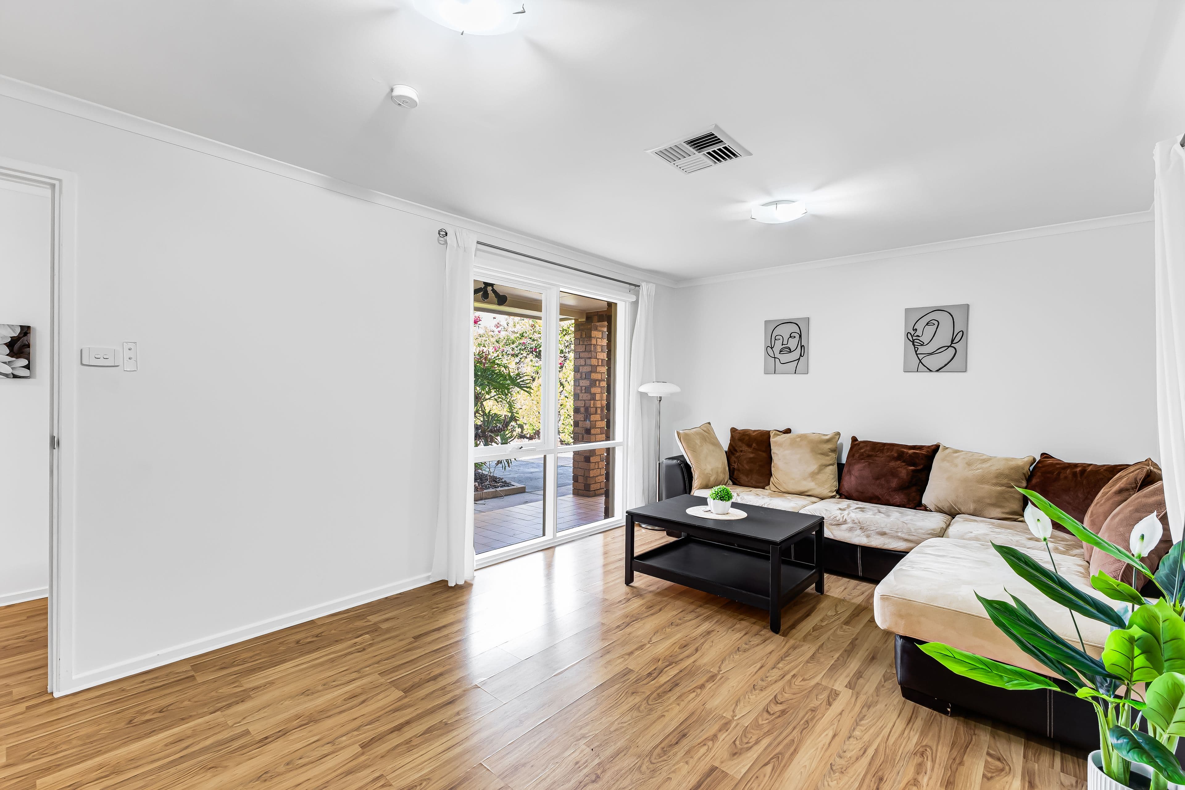 4 Rowan Court, Parafield Gardens SA 5107, Parafield Gardens - Thumbnail 3
