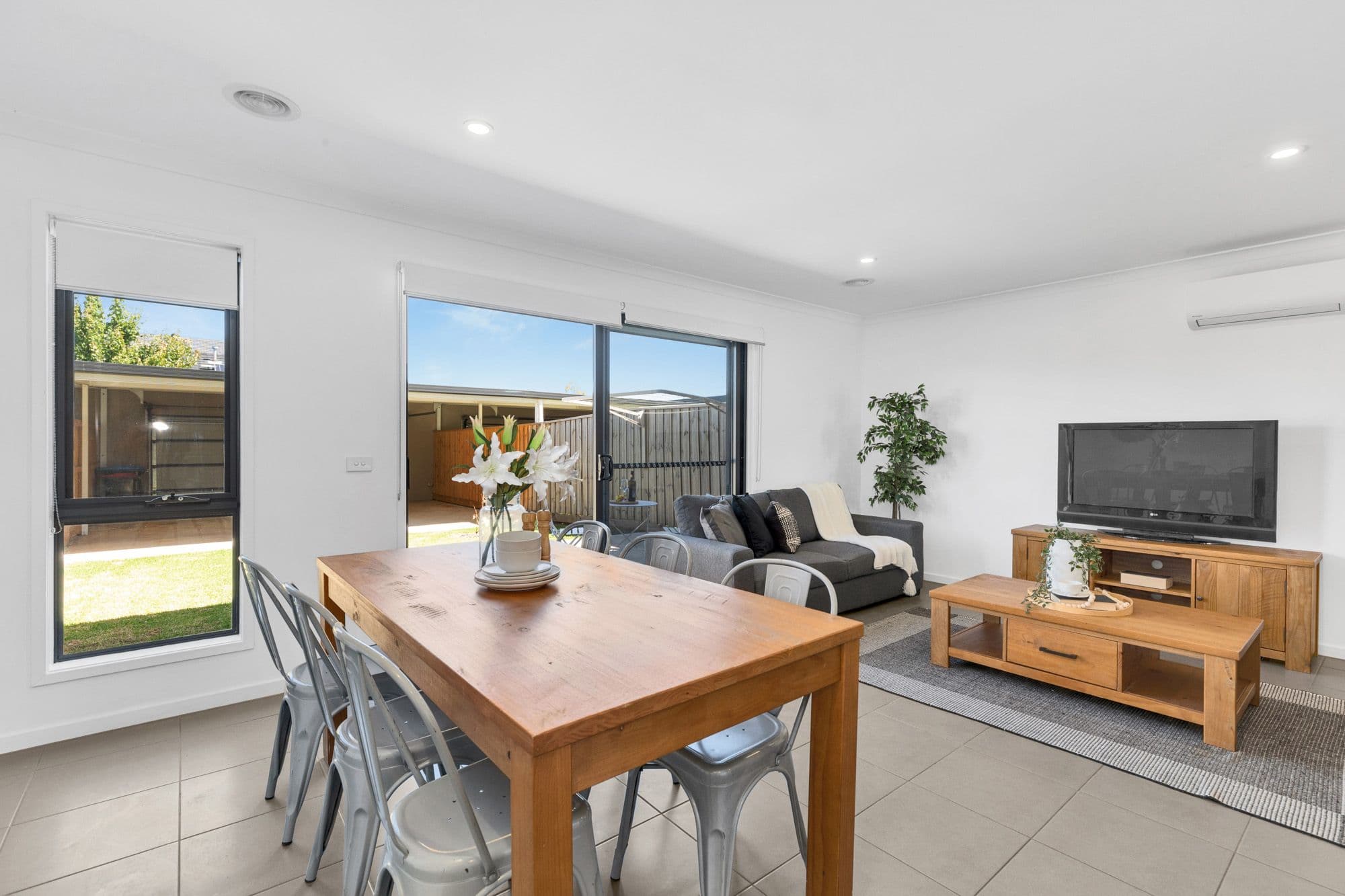 55 Spearmint Boulevard, MANOR LAKES VIC 3024, Manor Lakes - Thumbnail 3