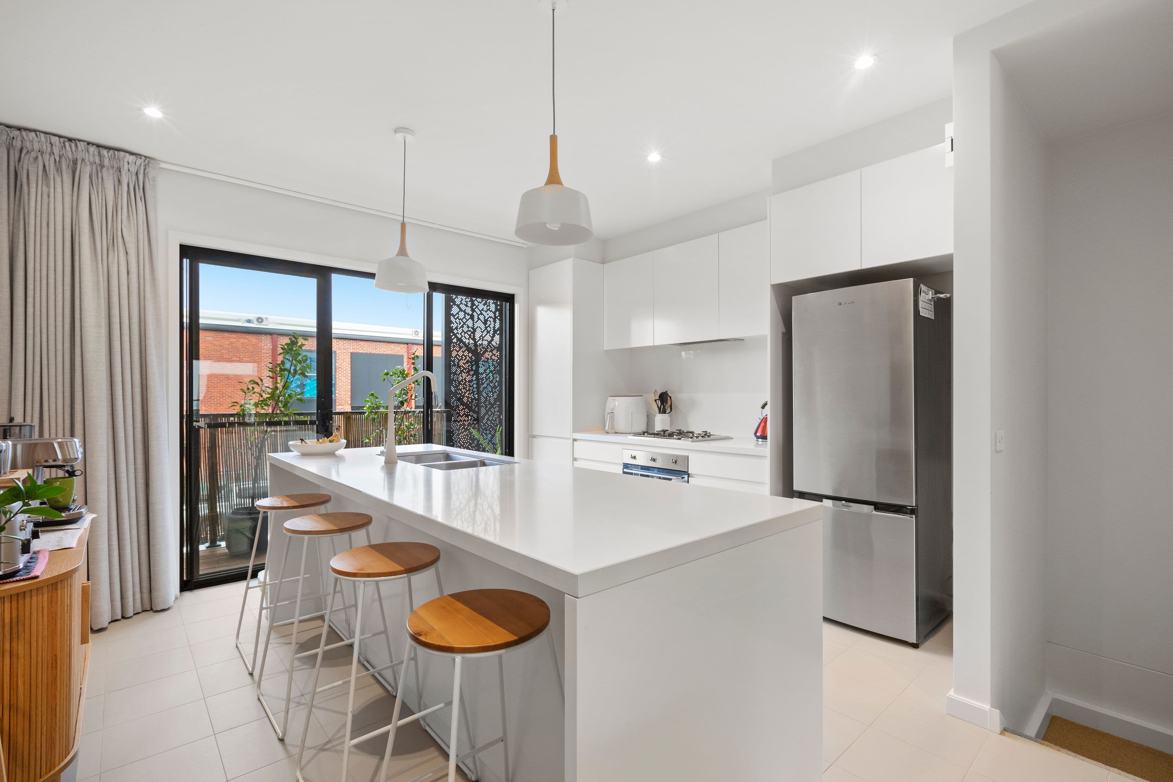 45 Pallisades Boulevard, Cheltenham VIC 3192, Cheltenham - Thumbnail 3