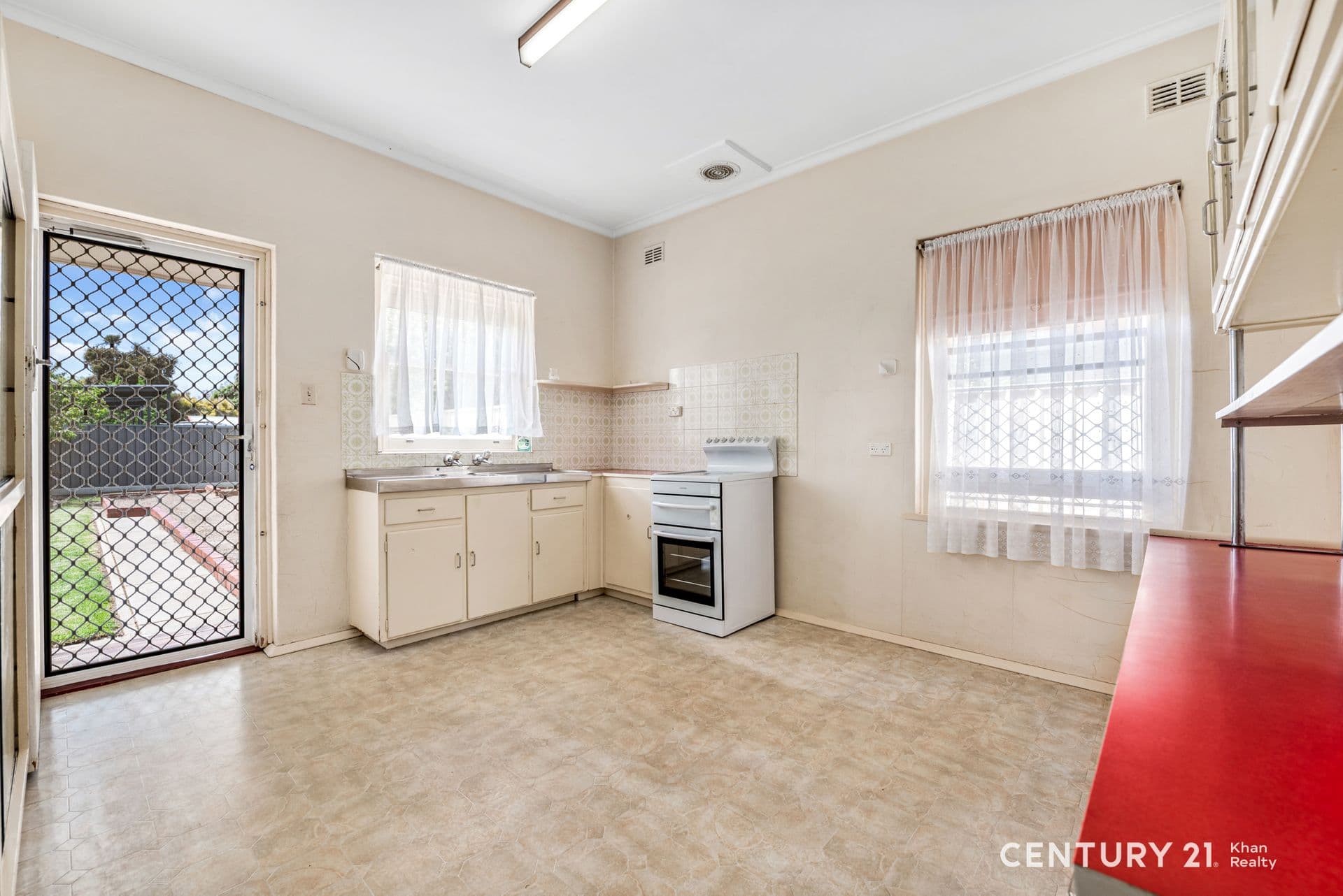 124 Diagonal Road, Warradale, SA, 5046, Warradale - Thumbnail 6
