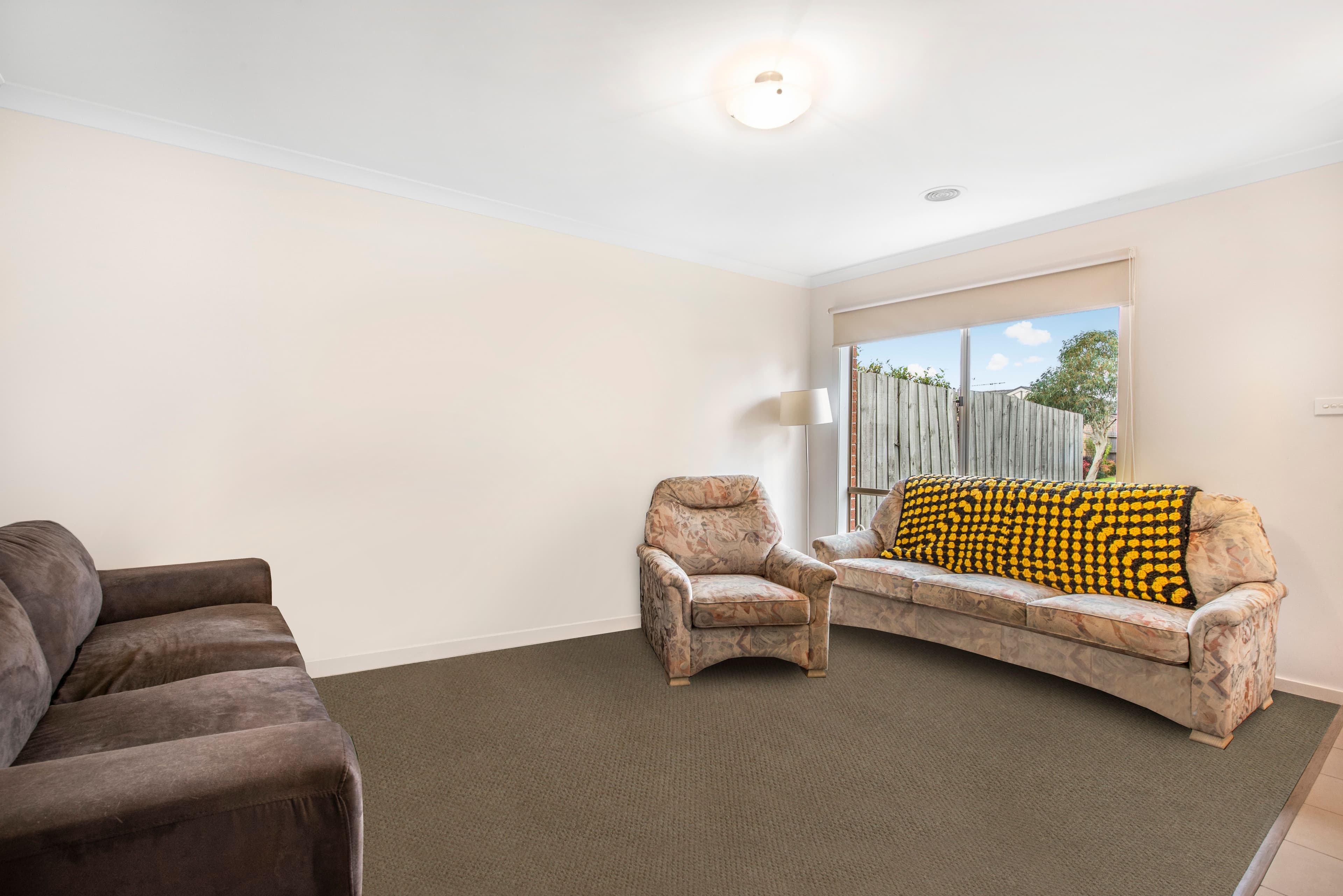 6 David Street, Pakenham VIC 3810, Pakenham - Thumbnail 2
