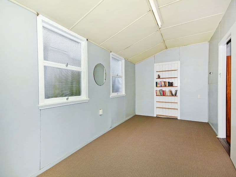 21 Rokeby Terrace, TARINGA QLD 4068, Taringa - Thumbnail 4