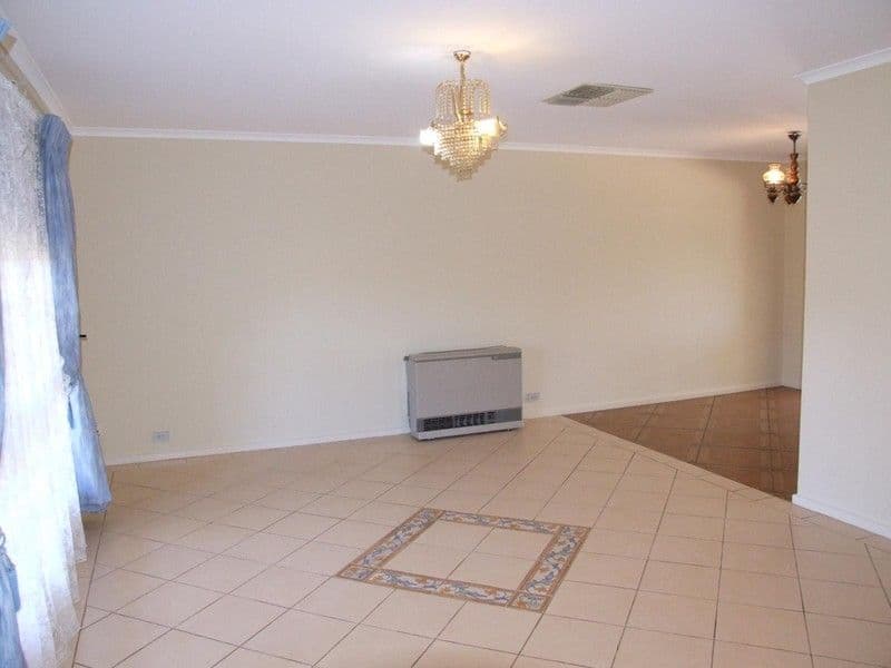 21 Shirley Avenue, PARAFIELD GARDENS SA 5107, Parafield Gardens - Thumbnail 5