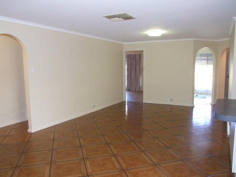21 Shirley Avenue, PARAFIELD GARDENS SA 5107, Parafield Gardens - Thumbnail 6