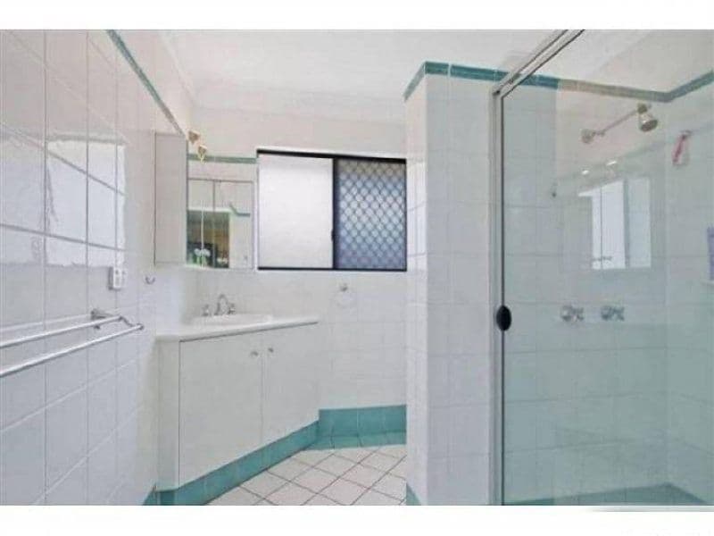 51 Witt Avenue, CARRARA QLD 4211, Carrara - Thumbnail 5