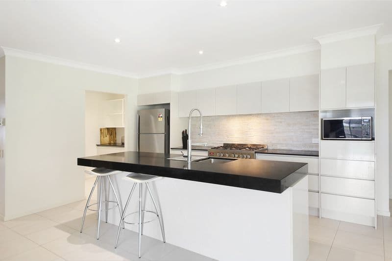64 Wattle Avenue, Beerburrum QLD 4517, Beerburrum - Thumbnail 2