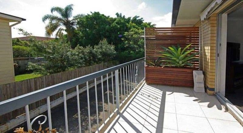 32 Beatrice Street, GREENSLOPES QLD 4120, Greenslopes - Thumbnail 2