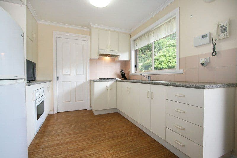 5 Ireland Street, RINGWOOD VIC 3134, Ringwood - Thumbnail 3
