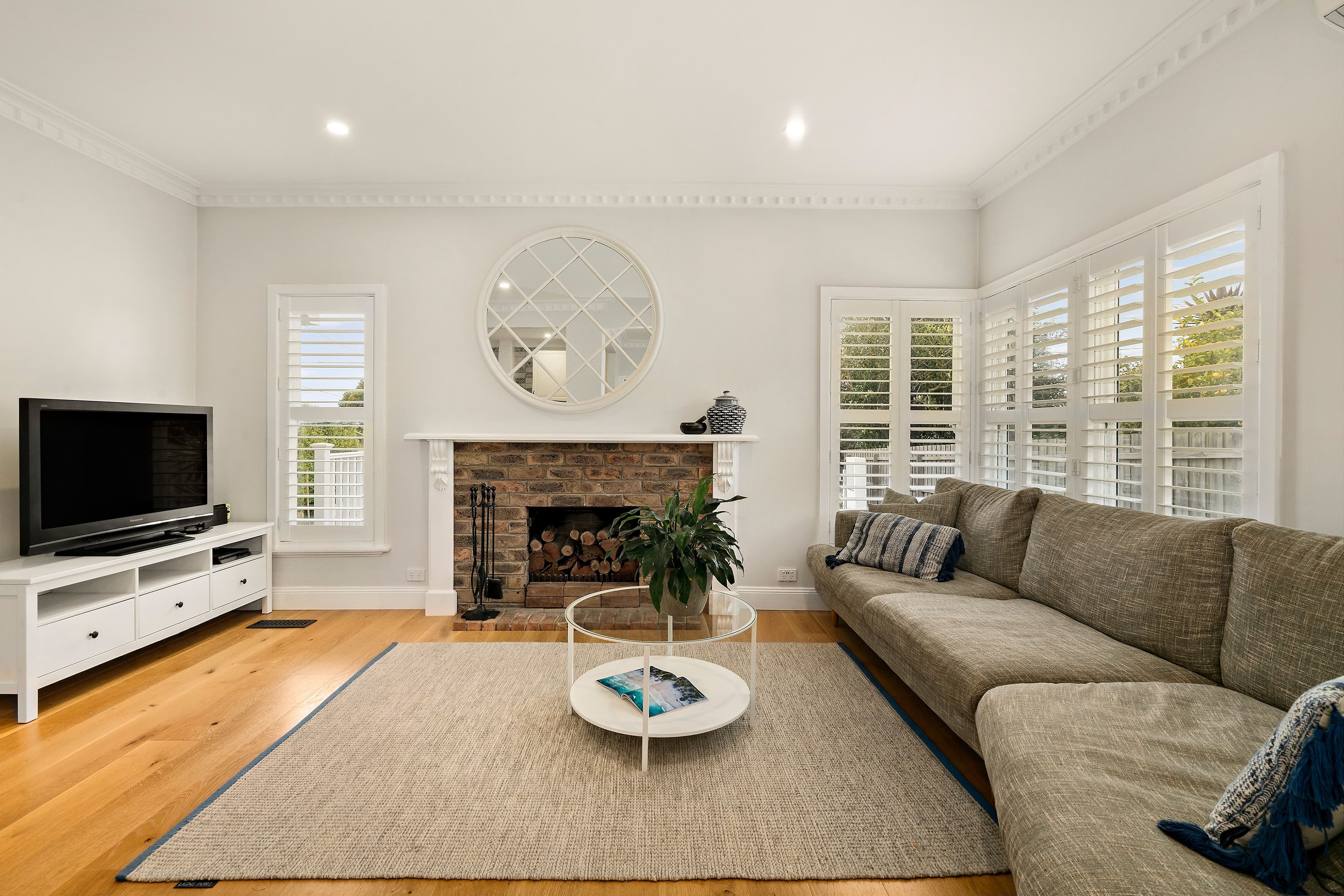 10 Gowrie Avenue, Frankston South VIC 3199, Frankston South - Thumbnail 2