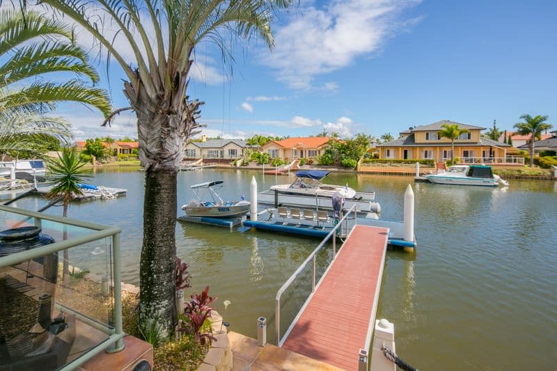 10 Folkstone Place, Runaway Bay QLD 4216, Runaway Bay - Thumbnail 4