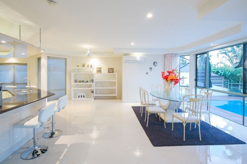 10 Folkstone Place, Runaway Bay QLD 4216, Runaway Bay - Thumbnail 8