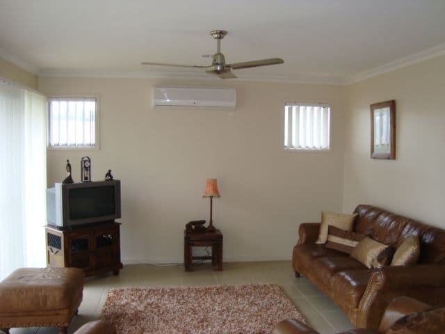 3 Bowley Street, PACIFIC PINES QLD 4211, Pacific Pines - Thumbnail 8
