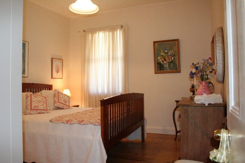 17 Coghilll Street, BRAIDWOOD NSW 2622, Braidwood - Thumbnail 8
