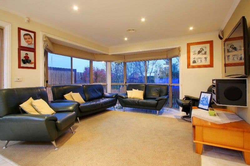 40 Stillman Drive, MILL PARK VIC 3082, Mill Park - Thumbnail 3