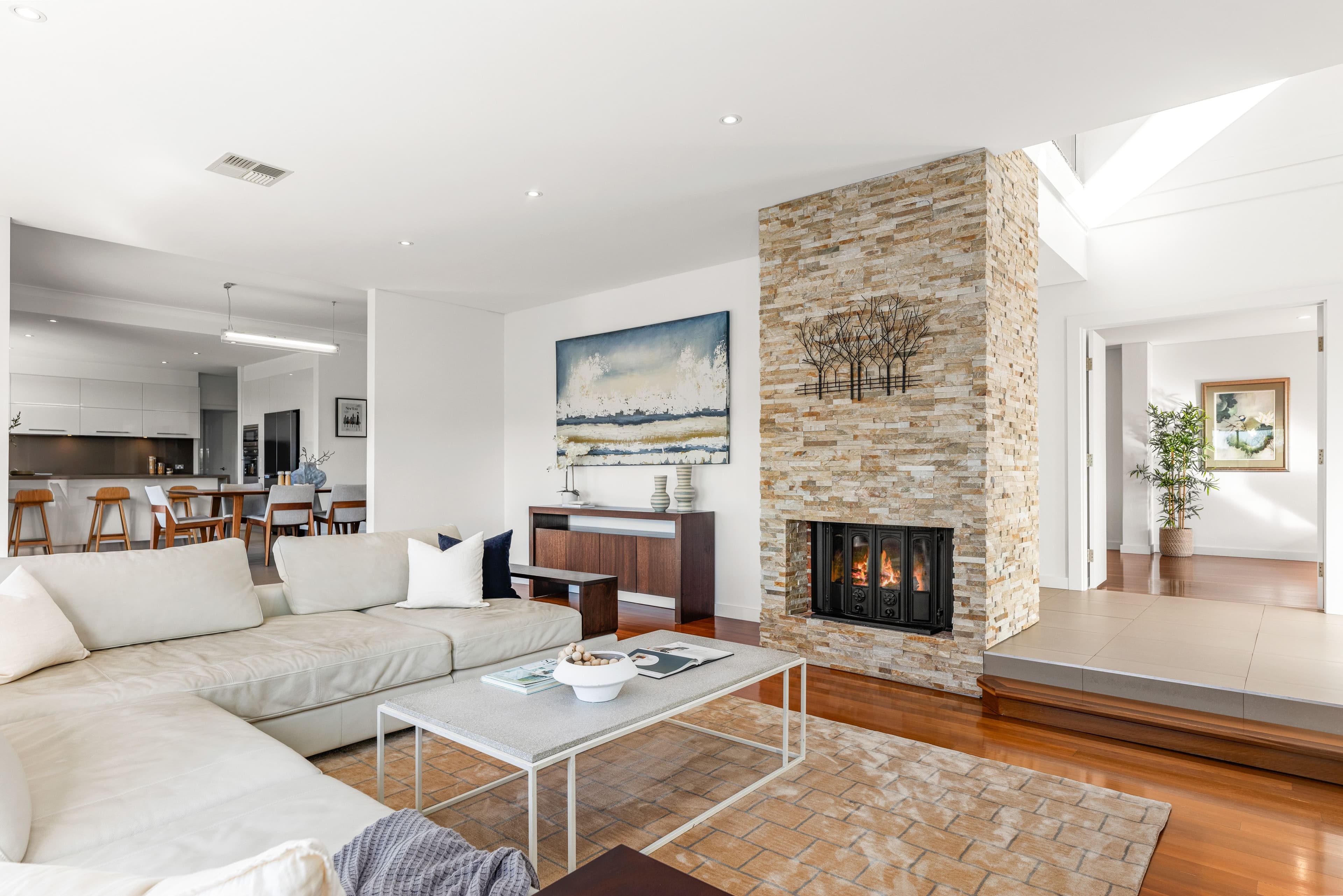 6 Kinsella Street, Illawong NSW 2234, Illawong - Thumbnail 3