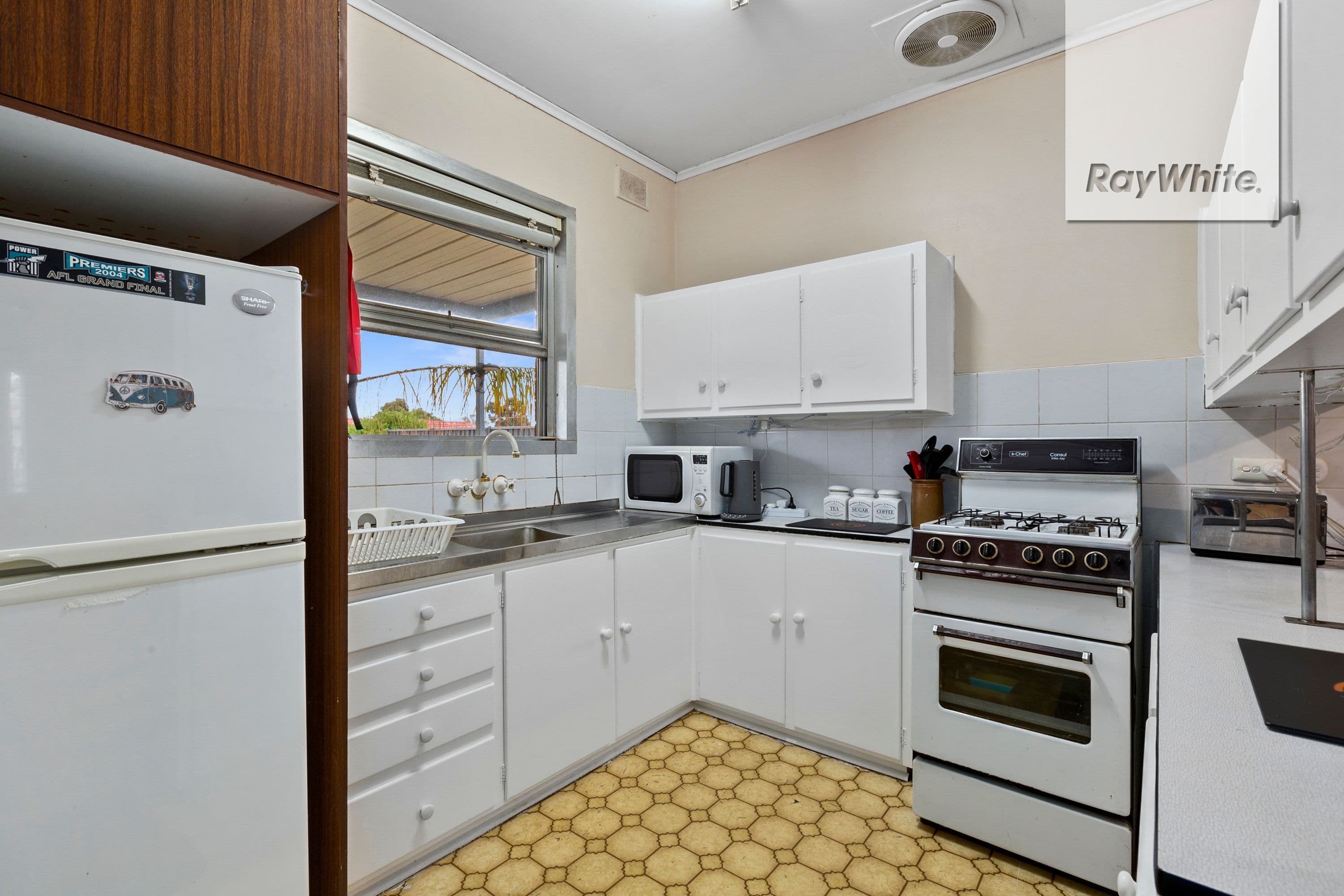 32 Tarana Avenue, Ingle Farm SA 5098, Ingle Farm - Thumbnail 2