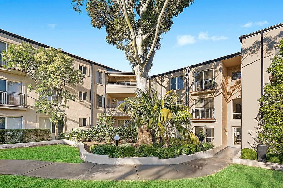 214-216 Pacific Highway, Greenwich NSW 2065, Greenwich - Thumbnail 2