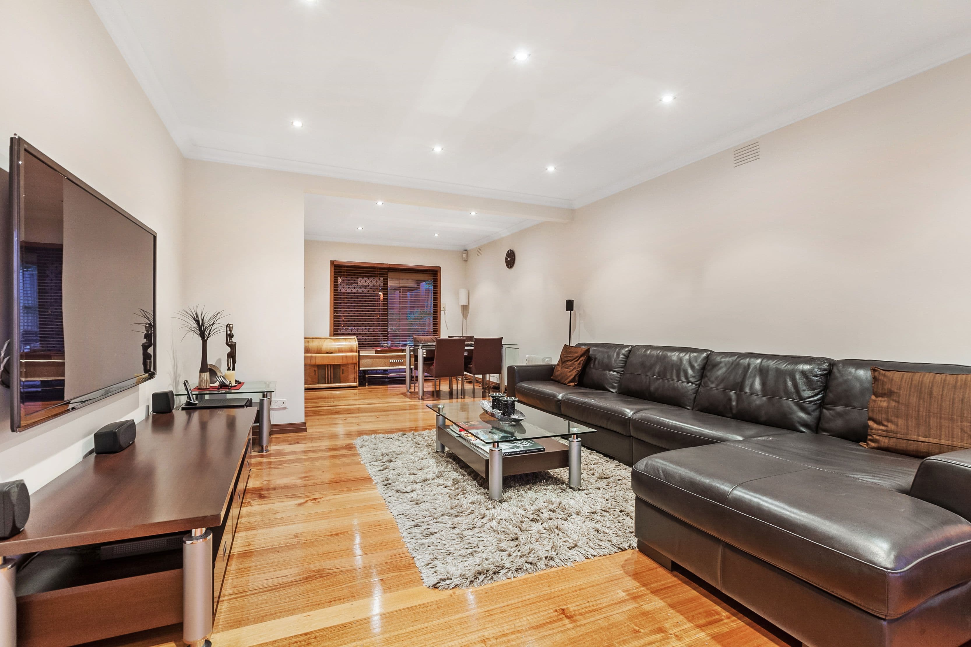 143 Darebin Boulevard, Reservoir VIC 3073, Reservoir - Thumbnail 5