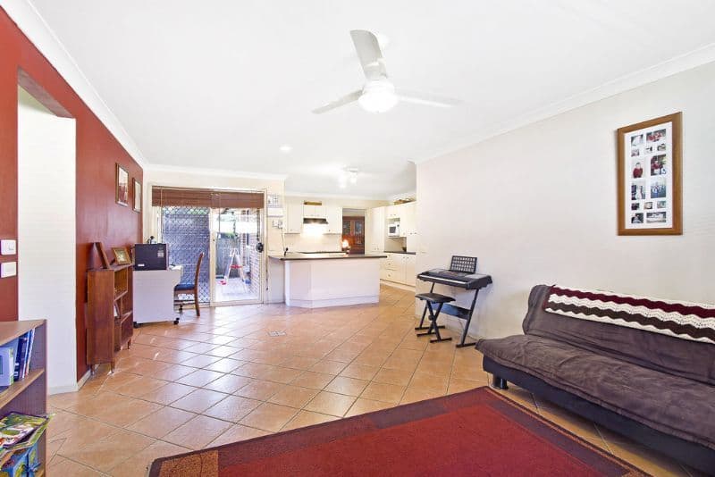 119 Hume Boulevard, KILLARNEY VALE NSW 2261, Killarney Vale - Thumbnail 6