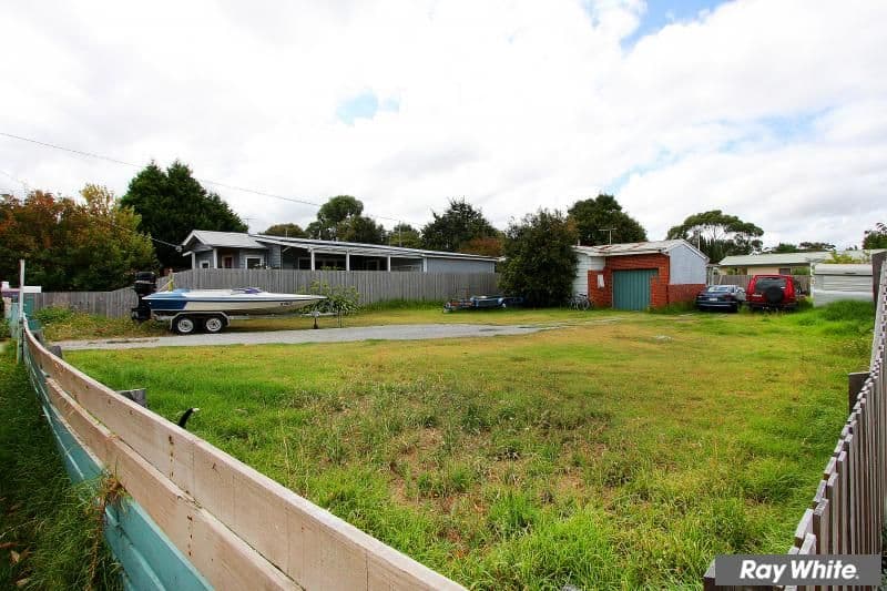 58 Adelaide Street, MORNINGTON VIC 3931, Mornington - Thumbnail 3