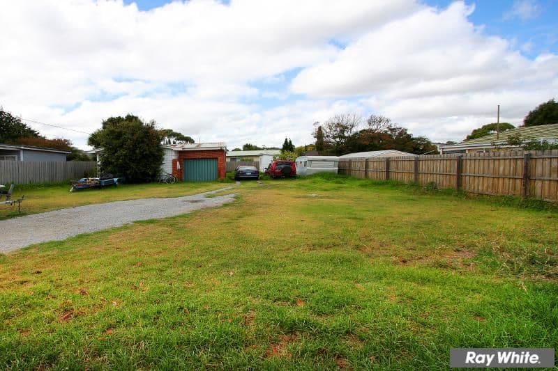 58 Adelaide Street, MORNINGTON VIC 3931, Mornington - Thumbnail 4