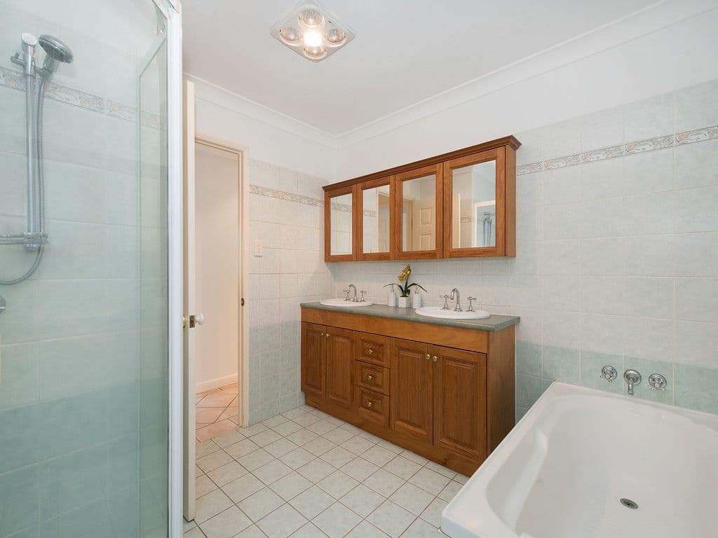 14 Fourteenth Avenue, Kedron QLD 4031, Kedron - Thumbnail 7