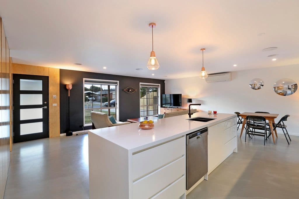 14 Sandalwood Court, Grovedale VIC 3216, Grovedale - Thumbnail 2
