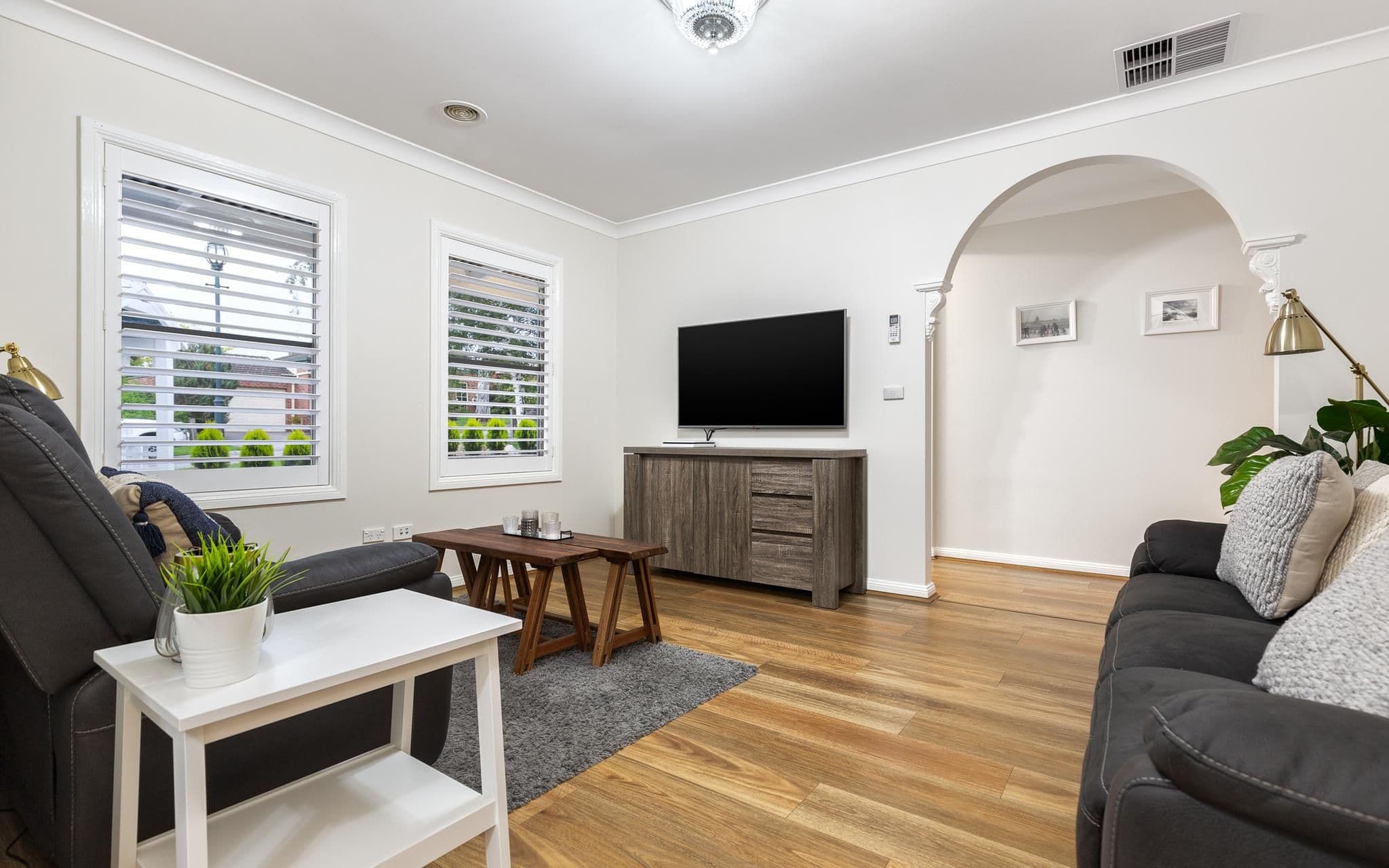 15 Pioneers Crescent, Pakenham VIC 3810, Pakenham - Thumbnail 2
