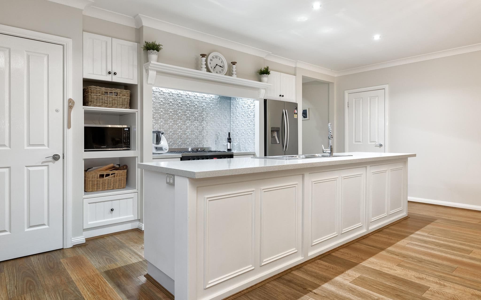 15 Pioneers Crescent, Pakenham VIC 3810, Pakenham - Thumbnail 4