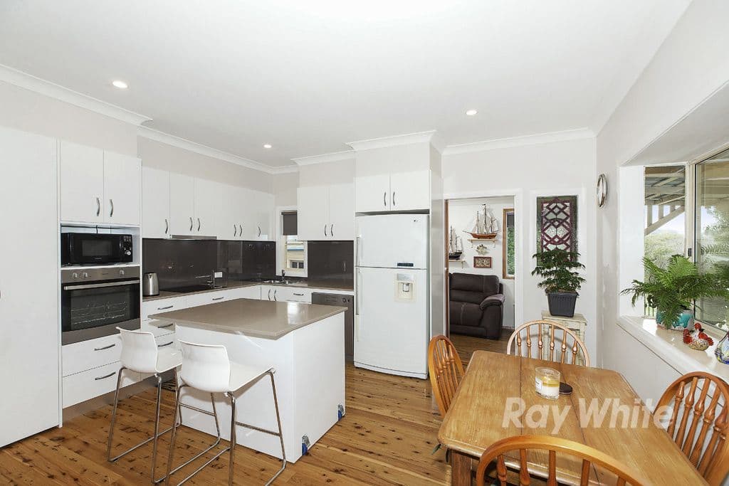 9 Gretel Crescent, Booragul - Thumbnail 3
