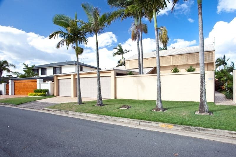 5 Daimler Drive, BUNDALL QLD 4217, Bundall - Thumbnail 2