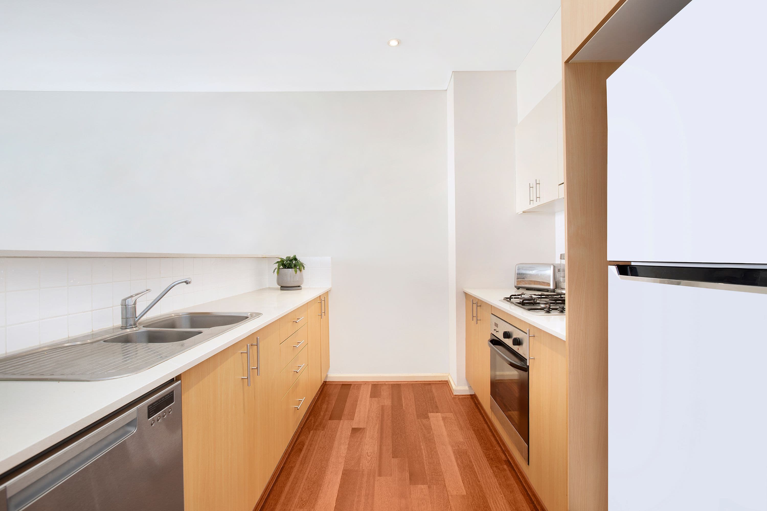 7-15 Newland Street, Bondi Junction NSW 2022, Bondi Junction - Thumbnail 4