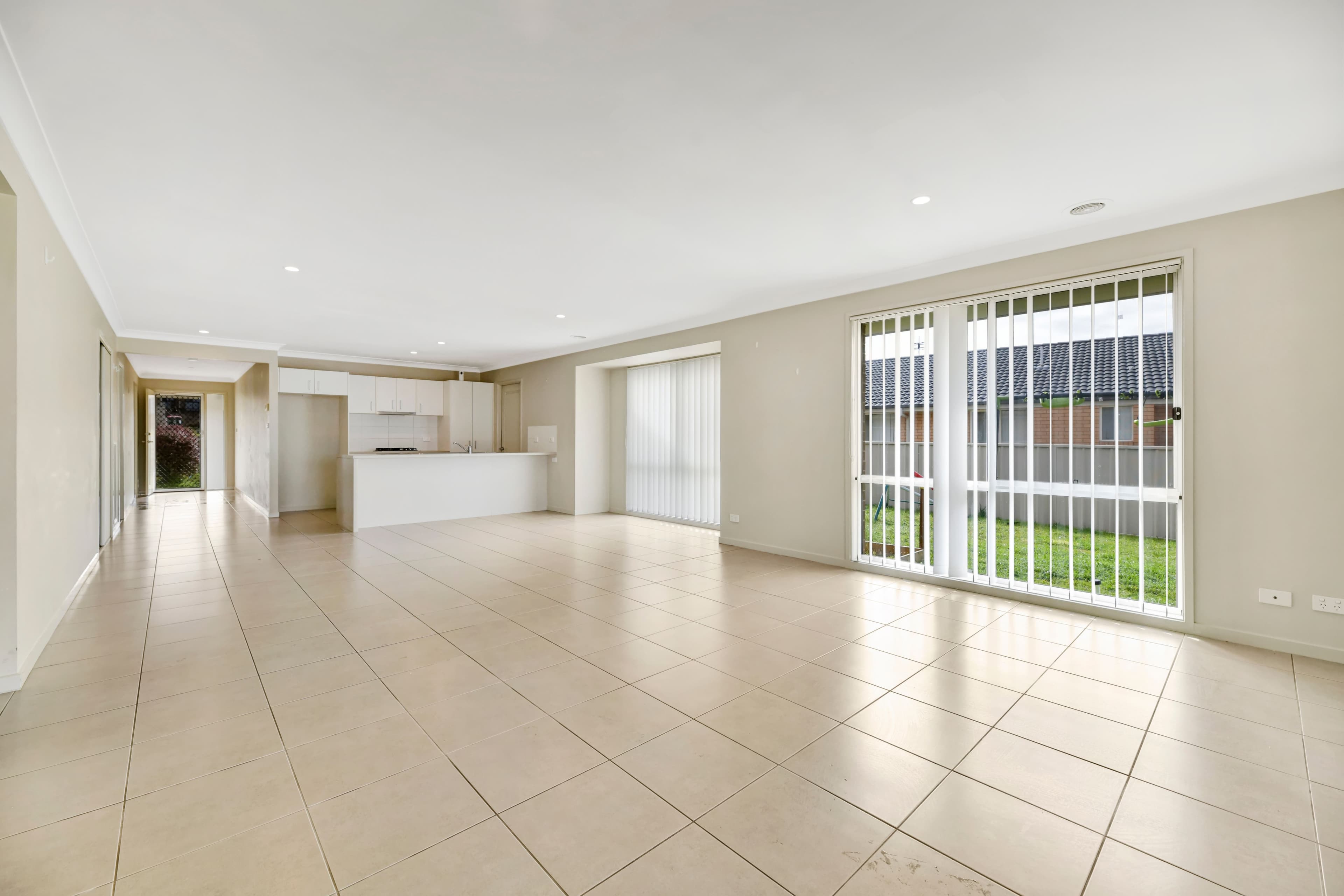 42 Honeyman Drive, Orange NSW 2800, Orange - Thumbnail 2