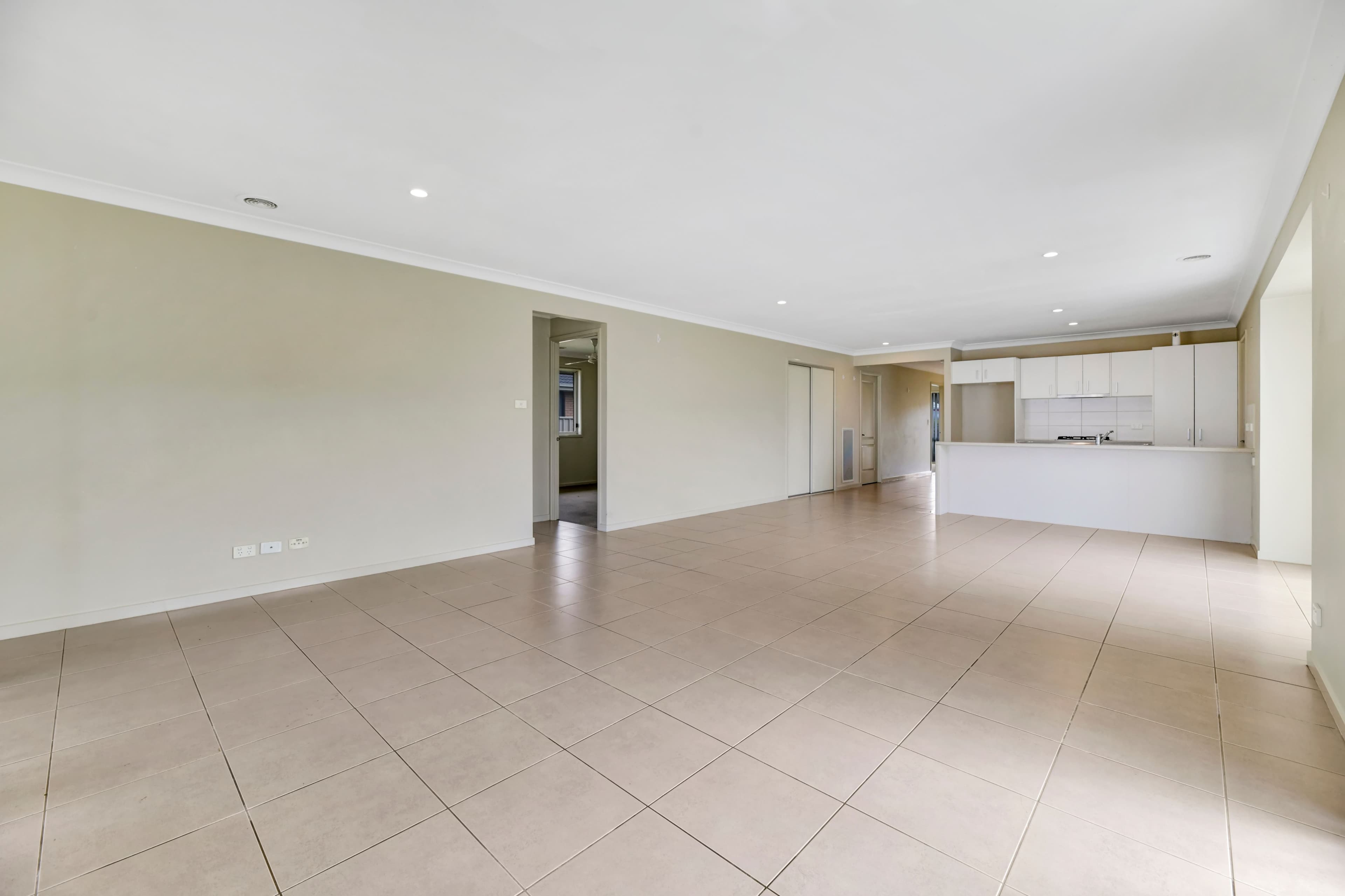 42 Honeyman Drive, Orange NSW 2800, Orange - Thumbnail 3
