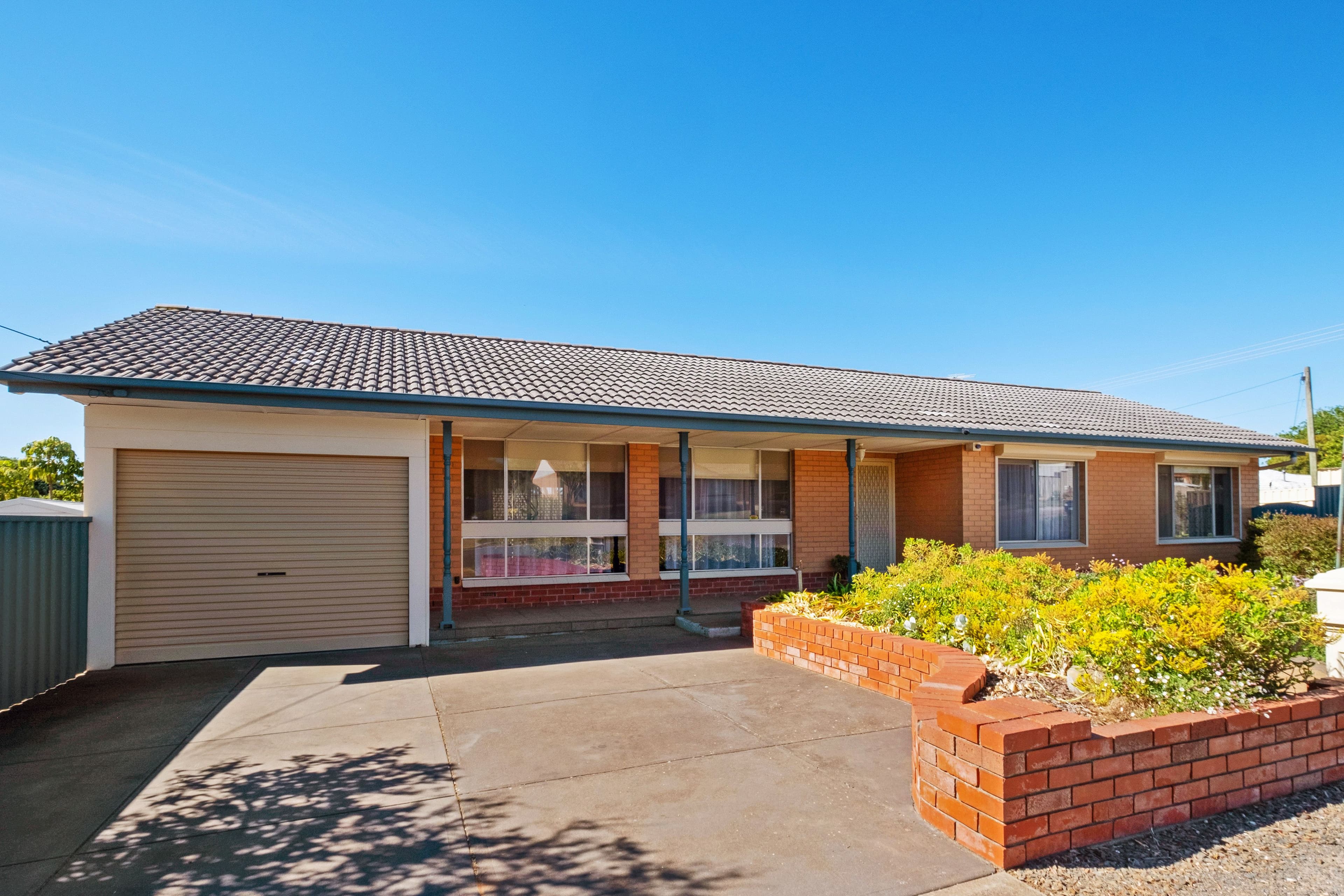 11 Valleyfair Road, Hackham West SA 5163, Hackham West - Thumbnail 2